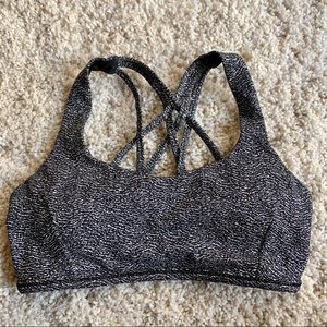 Lululemon Free To Be Serene Bra - Sz 8